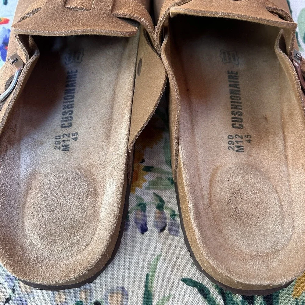 Cushionaire Haze Men's Leather Suede Clogs Comfortable Slip-On Arch Support 12M